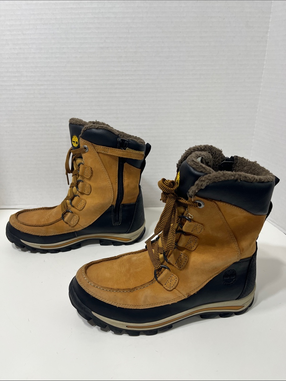 TIMBERLAND Winter boots boys size 5.5